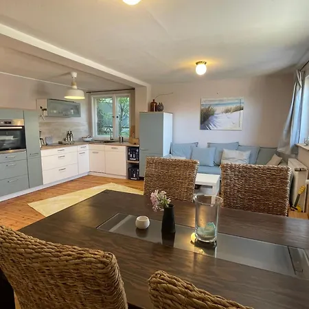 Διαμέρισμα Ostseeferienwohnung Storchennest Zwei Dassow